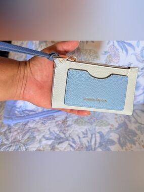 Nanette Lepore Cream Leather Card Wallet with Gold Hardware